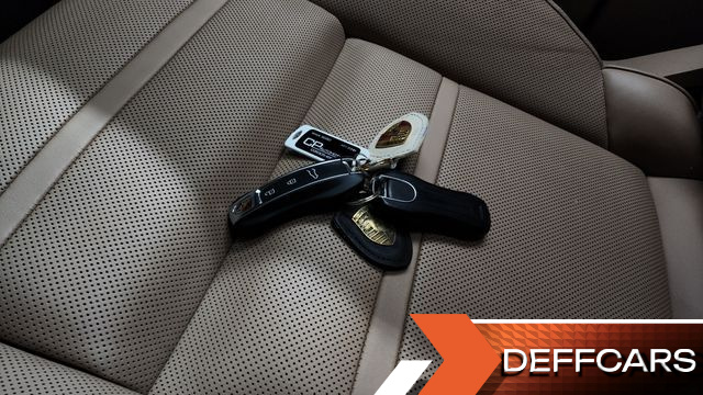 Porsche CAYENNE 3.0 купить на сайте DeffCars
