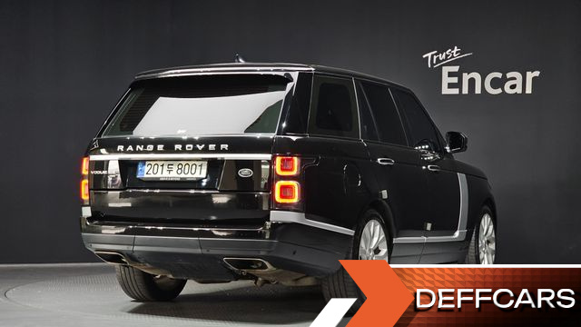 Land Rover RANGE ROVER D350 Vogue SE Disel купить на сайте DeffCars
