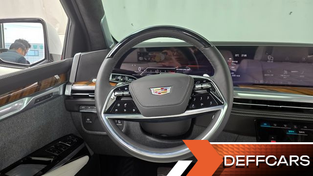 Cadillac ESCALADE 6.2 ESV ESV Sports Platinum купить на сайте DeffCars
