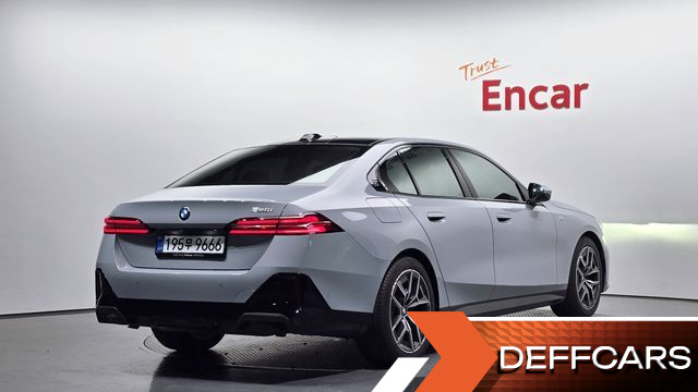 BMW 5-SERIES 520i M Sport купить на сайте DeffCars