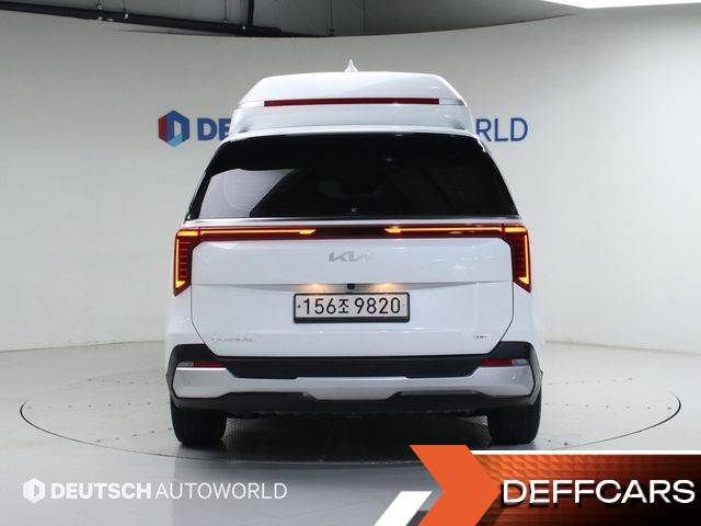 Kia CARNIVAL HEV 9-Seater Hi-Limousine (Special vehicle) купить на сайте DeffCars