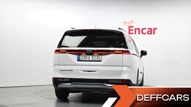 Kia CARNIVAL 9-Seater Noblesse купить на сайте DeffCars