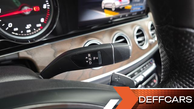 Mercedes E-CLASS E220d 4MATIC Exclusive купить на сайте DeffCars