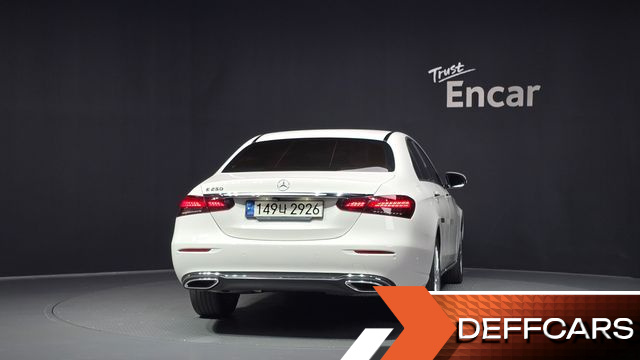 Mercedes E-CLASS E250 Exclusive купить на сайте DeffCars