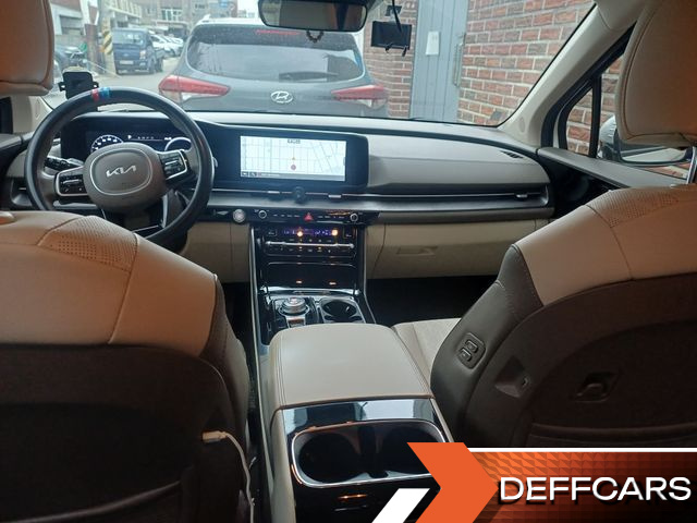Kia CARNIVAL 9-Seater Noblesse купить на сайте DeffCars