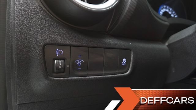 Hyundai KONA Gasoline 2.0 2WD Modern купить на сайте DeffCars