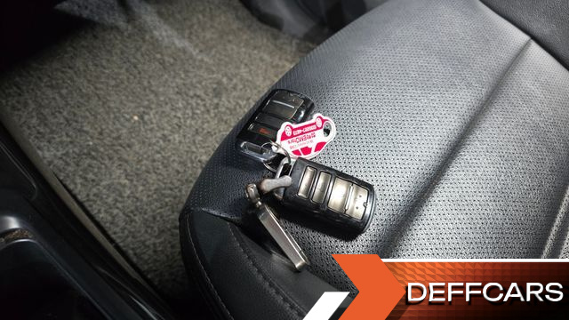 Kia SORENTO Diesel 2.2 2WD No.1 Edition купить на сайте DeffCars