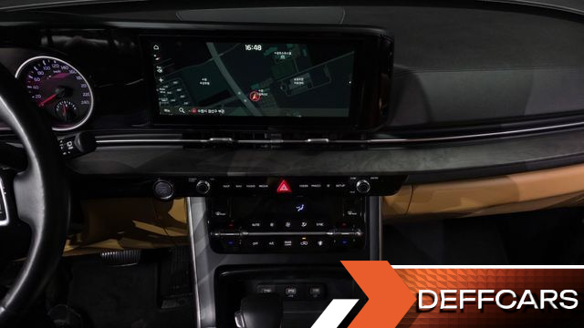 Kia CARNIVAL 9-Seater Prestige купить на сайте DeffCars