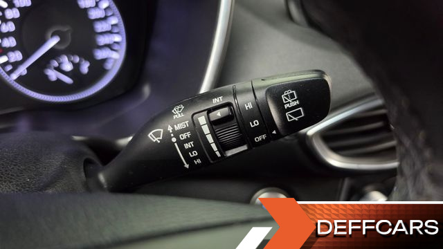 Hyundai SANTAFE Diesel 2.0 2WD Prestige купить на сайте DeffCars