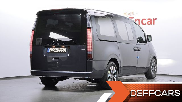 Hyundai STARIA 4WD Lounge 9-Seater Inspiration купить на сайте DeffCars