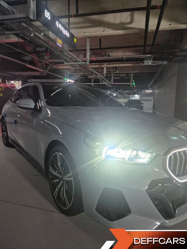 BMW 5-SERIES 530i xDrive M Sport купить на сайте DeffCars