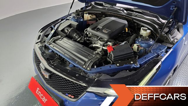 Cadillac CT4 2.0 Sport купить на сайте DeffCars