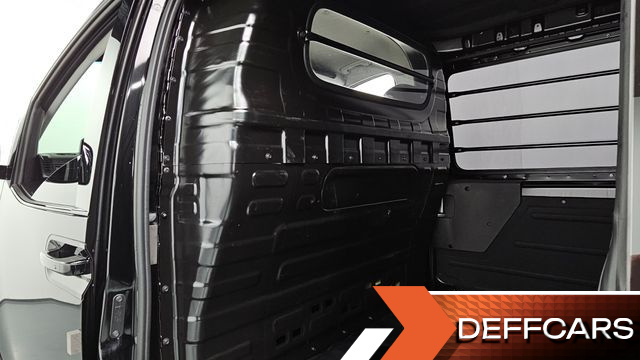 Hyundai STARIA Cargo 3-Seater Modern купить на сайте DeffCars