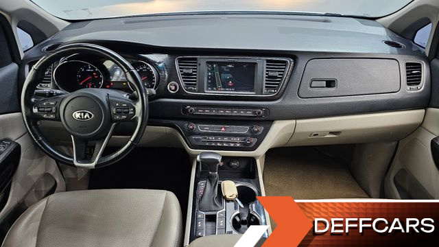 Kia CARNIVAL 9-Seater Prstige купить на сайте DeffCars