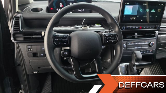 Hyundai STARIA L3.5 Cargo 3-Seater Smart купить на сайте DeffCars