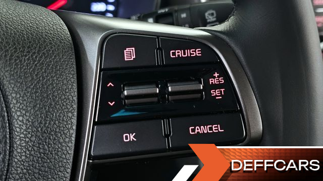 Kia SORENTO Diesel 2.0 2WD Prestige купить на сайте DeffCars