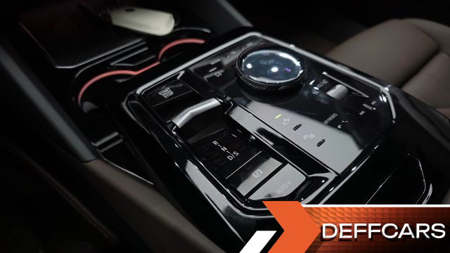 BMW 5-SERIES 520i M Sport купить на сайте DeffCars