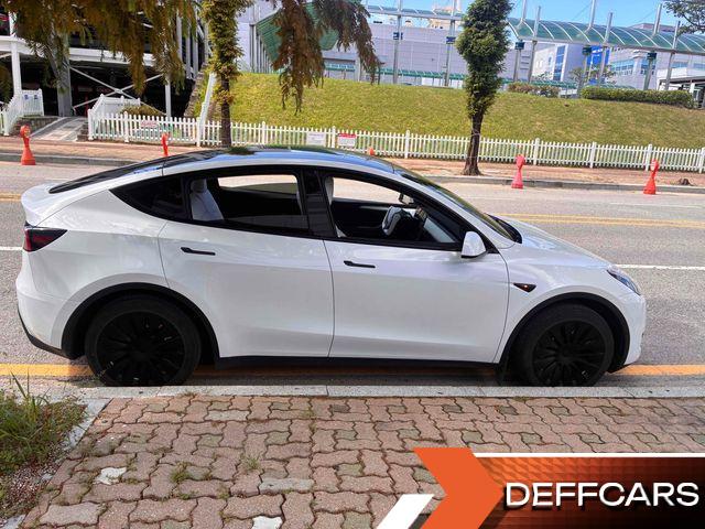 Tesla MODEL Y RWD купить на сайте DeffCars