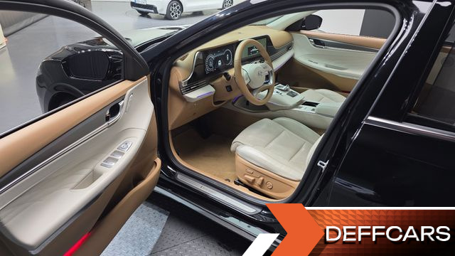 Hyundai GRANDEUR 3.3 Calligraphy купить на сайте DeffCars