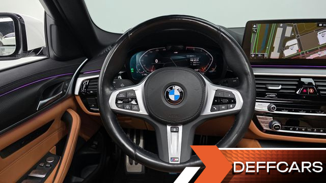 BMW 5-SERIES 520i M Sport купить на сайте DeffCars