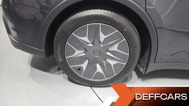 Tesla MODEL Y L Long Range AWD купить на сайте DeffCars
