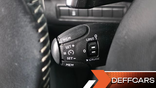 Peugeot 308 1.6 BlueHDi Allure купить на сайте DeffCars