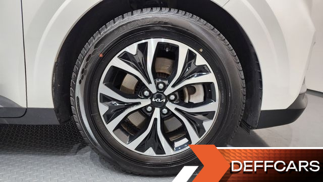 Kia CARNIVAL 9-Seater Prestige купить на сайте DeffCars