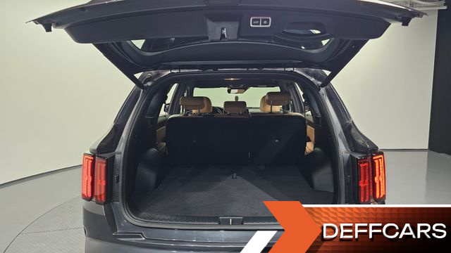 Kia SORENTO HEV 1.6 4WD Gravity купить на сайте DeffCars