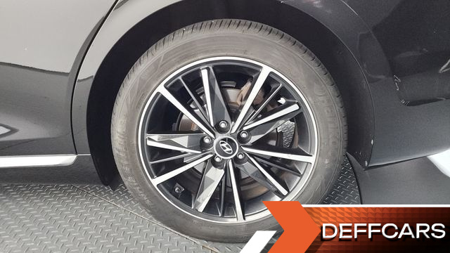 Hyundai GRANDEUR 2.5 Le Blanc купить на сайте DeffCars