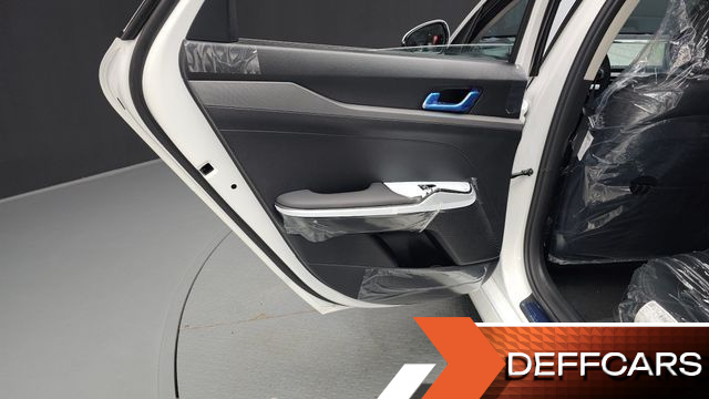 Kia K5 2.0 Smart Selection купить на сайте DeffCars