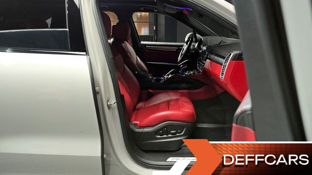 Porsche CAYENNE 3.0 купить на сайте DeffCars
