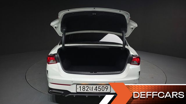 Kia K5 2.0 Prestige купить на сайте DeffCars