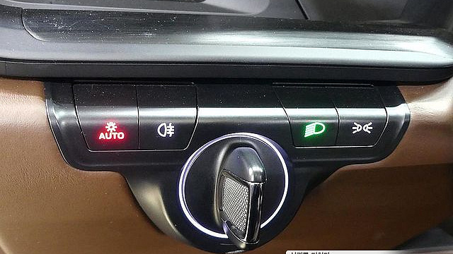 Porsche 911 Carrera 4 GTS Cabriolet купить на сайте DeffCars