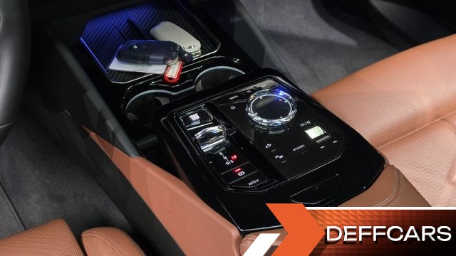 BMW 5-SERIES 530i xDrive M Sport купить на сайте DeffCars