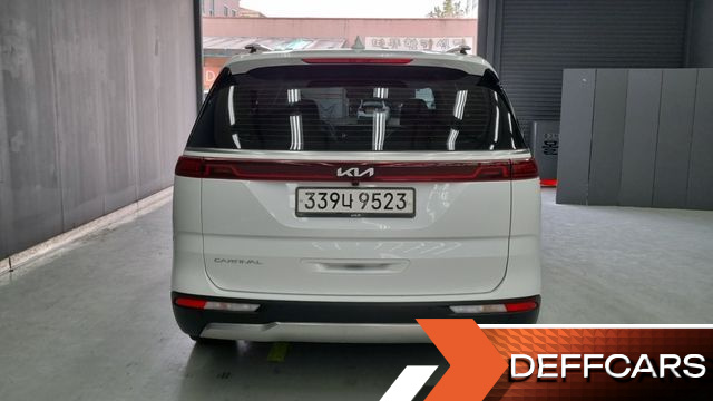 Kia CARNIVAL 9-Seater Signature купить на сайте DeffCars