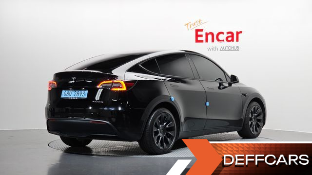 Tesla MODEL Y Long Range AWD купить на сайте DeffCars