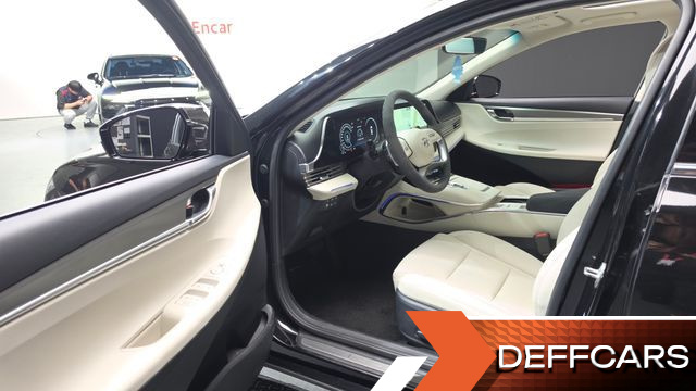 Hyundai GRANDEUR 3.3 Le Blanc купить на сайте DeffCars