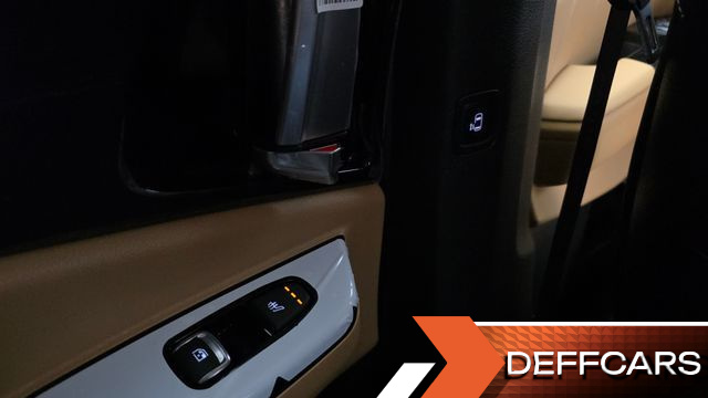 Kia CARNIVAL 11-Seater Signature купить на сайте DeffCars