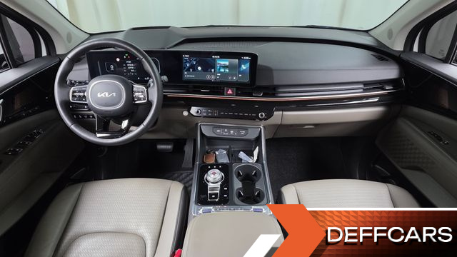 Kia CARNIVAL 7-Seater Signature купить на сайте DeffCars