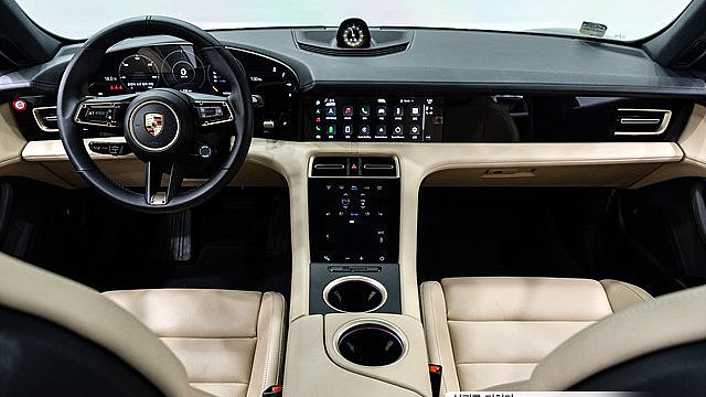 Porsche TAYCAN Base купить на сайте DeffCars