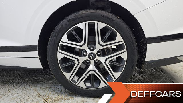 Hyundai GRANDEUR 2,5 Gasoline 2WD Premium купить на сайте DeffCars