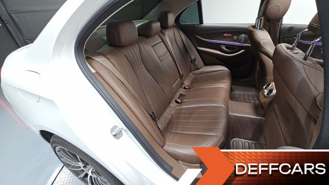 Mercedes E-CLASS E300 4MATIC Exclusive купить на сайте DeffCars