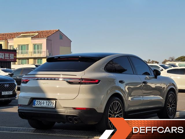 Porsche CAYENNE 3.0 E-Hybrid Coupe купить на сайте DeffCars