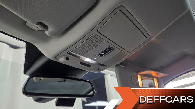Land Rover RANGE ROVER EVOQUE 2.0 TD4 SE купить на сайте DeffCars