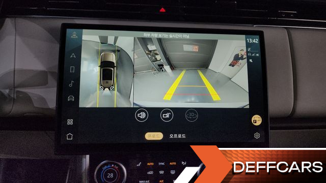 Land Rover RANGE ROVER D350 Autobiography купить на сайте DeffCars