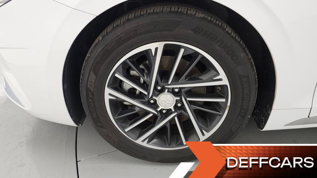 Hyundai GRANDEUR 2.5 Premium Choice купить на сайте DeffCars