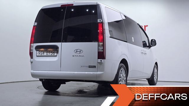 Hyundai STARIA L3.5 Cargo 3-Seater Modern купить на сайте DeffCars
