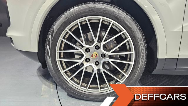 Porsche CAYENNE 3.0 COUPE PLATINUM EDITION купить на сайте DeffCars