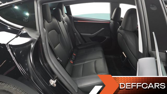 Tesla MODEL 3 Long Range AWD купить на сайте DeffCars