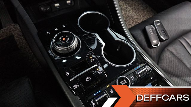 Kia K5 1.6 Turbo Signature купить на сайте DeffCars